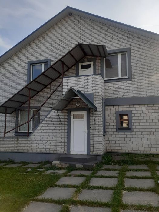 Продам   будинок біля Білої Церкви