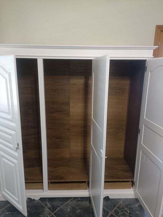 Quarto completo antigo restourado