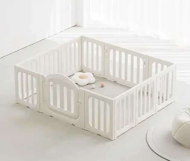 Дитячий манеж Terrio Besy M 150x180 см