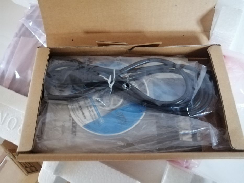 Commodore cdtv CD -1000 komputer+ monitor