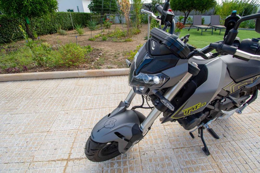 Benelli TNT 125 - como novo