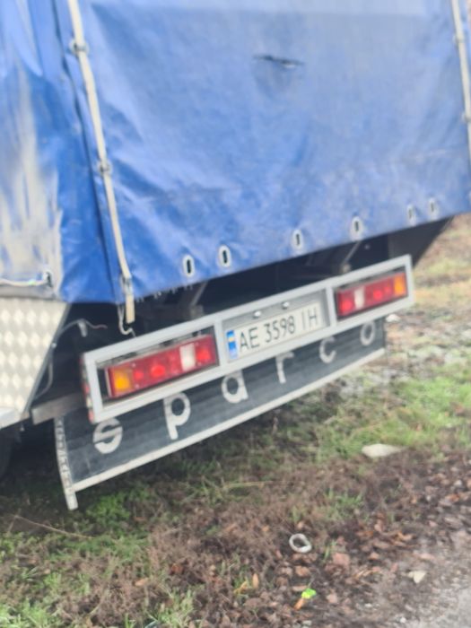 Газель тентованная.