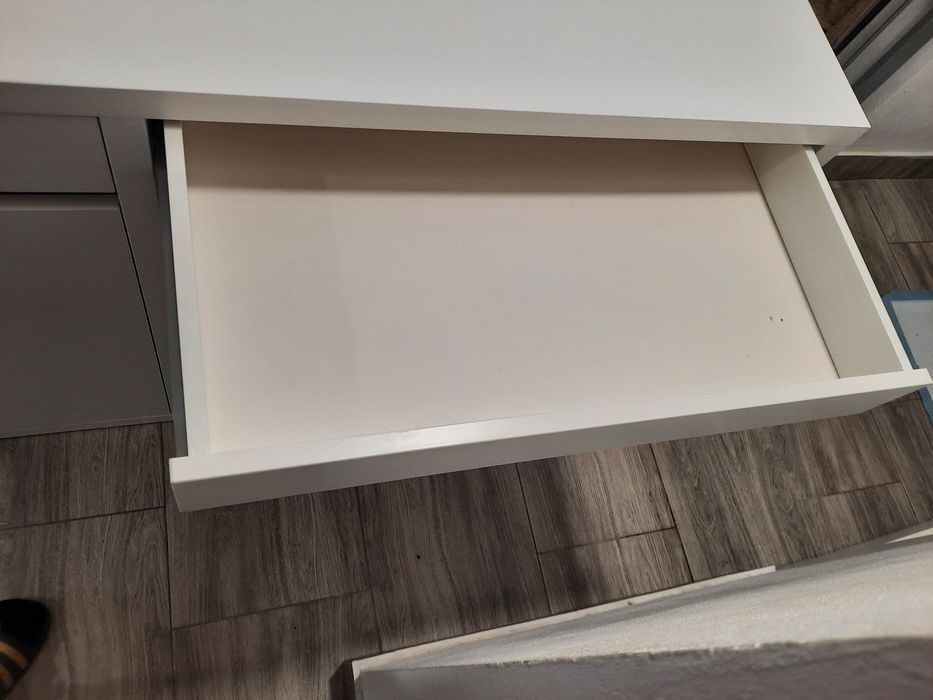 Biurko Micke  Ikea
