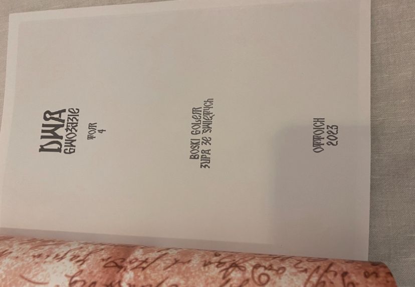 komiksy Dwa gwoździe nr 1, 3 i 4