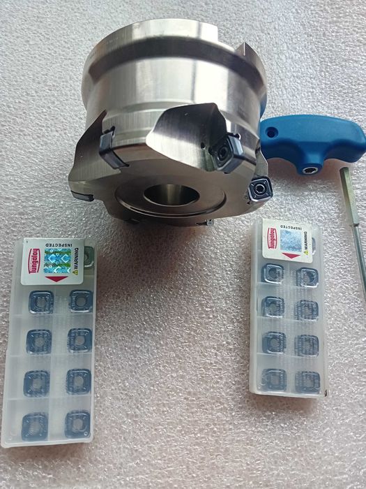 Fresa Tungaloy com 100mm e 20 pastilhas Tungaloy p/ cnc