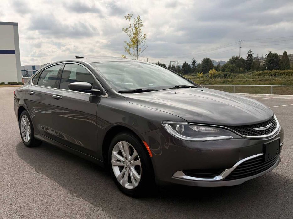 Chrysler 200 S      2015