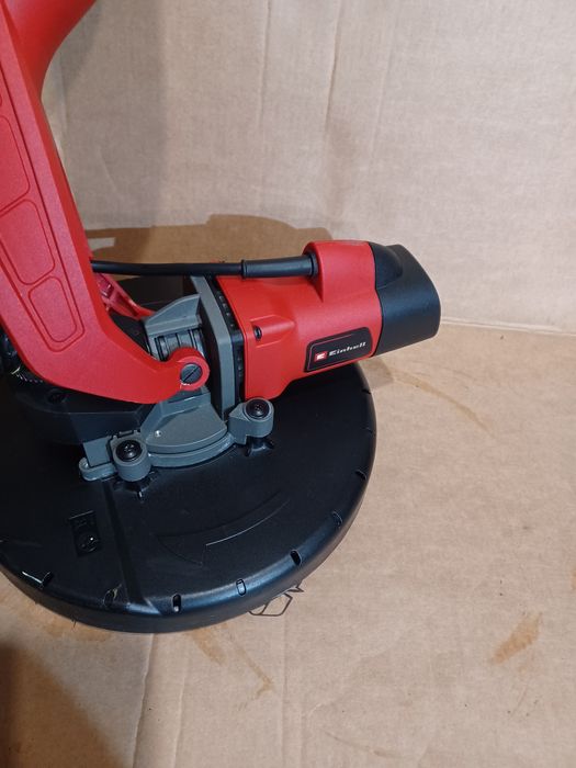 Szlifierka do gipsu .Żyrafa  TC-DW 225 X