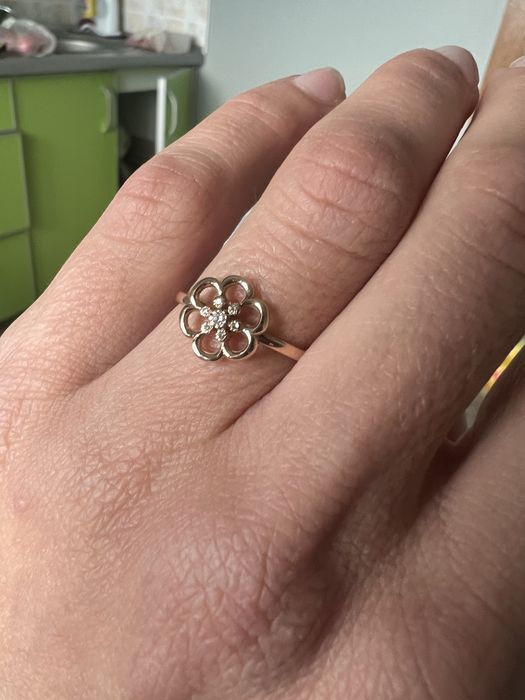 Кольцо с бриллиантами 17рр