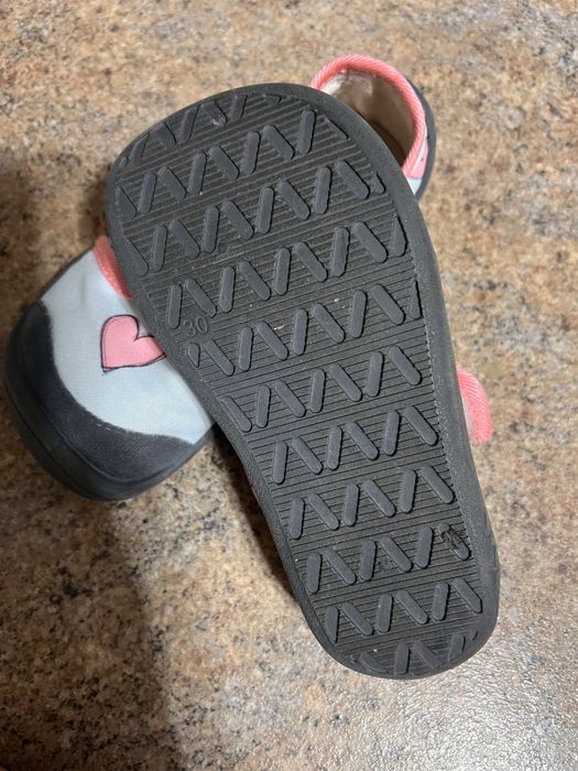 Продам дитячі тапочки у садочок /дім Weestep 30 розмір