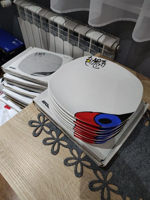 Talerz obiadowy  Fc Barcelona  27cm została  1 sztuka