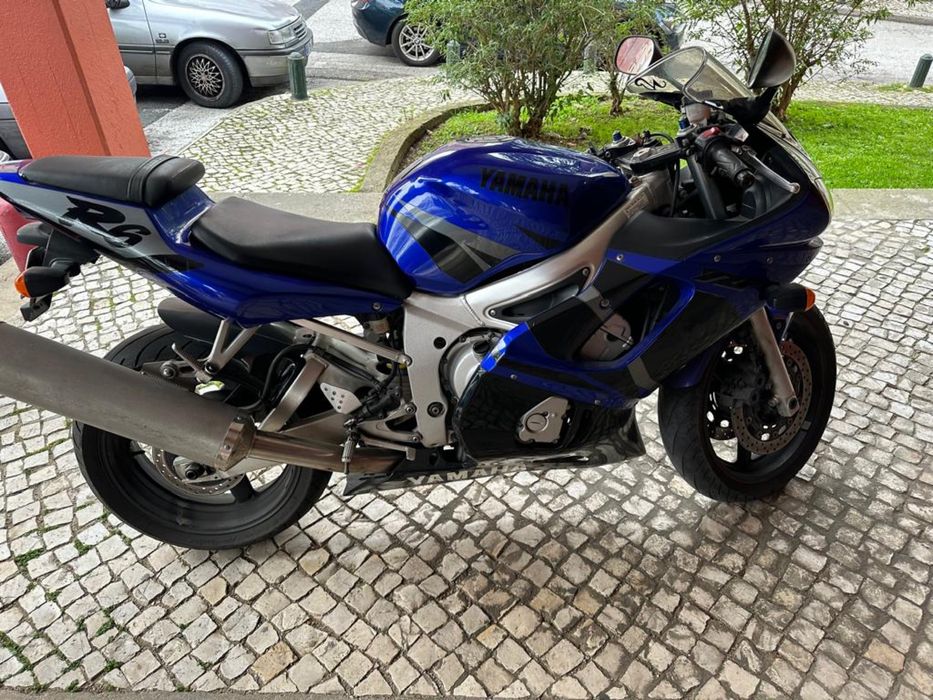 Yamaha yzf r6 2001 Loures • OLX.pt
