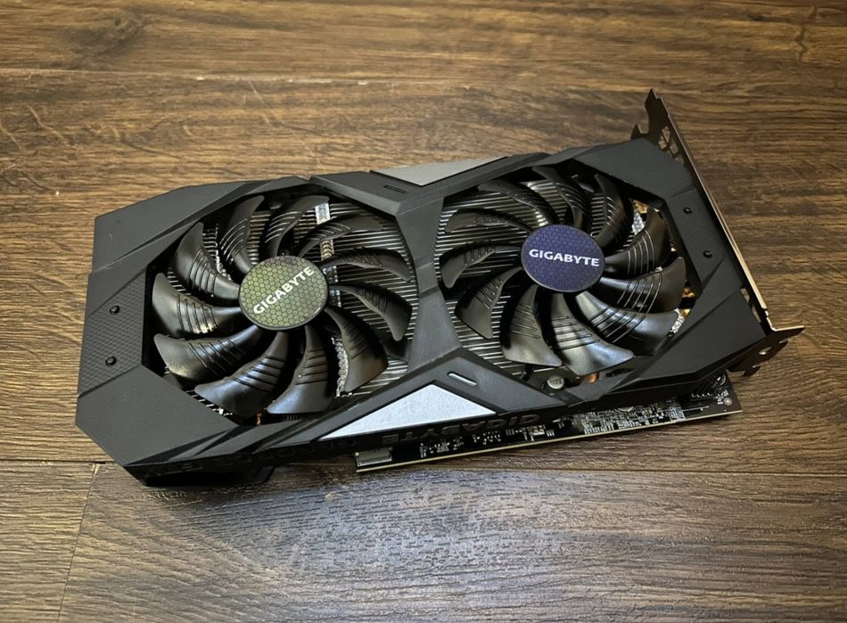 Продам Видео карту 1660 super 6gb gigabyte