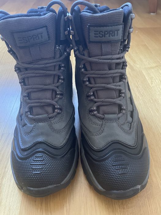 Ботинки осінньо-зимові.  Унісекс. Фірма «Esprit”