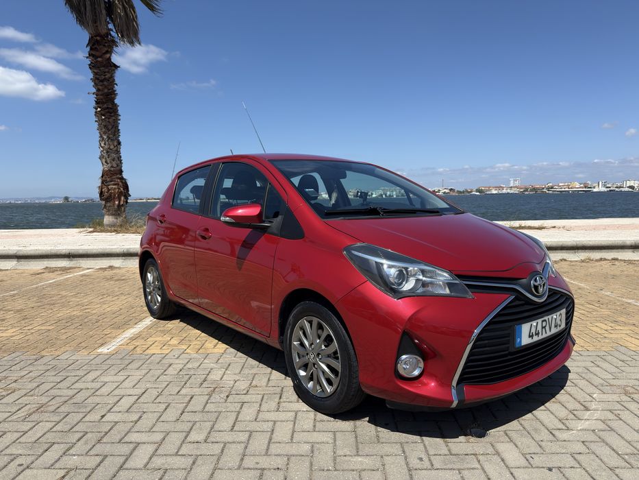 Toyota Yaris 2016 1.0 Gasolina de corrente 117,000km nacional so de um dono aceito retoma troca