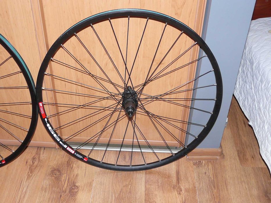 koła 29/28 DT Swiss 466D piasty schimano 9/10/11 5x135 tarczowe