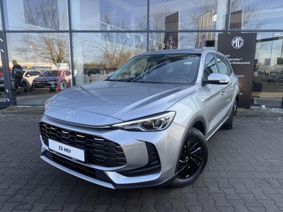 MG ZS Standard Hybrid + 1.5 HEV 197 KM