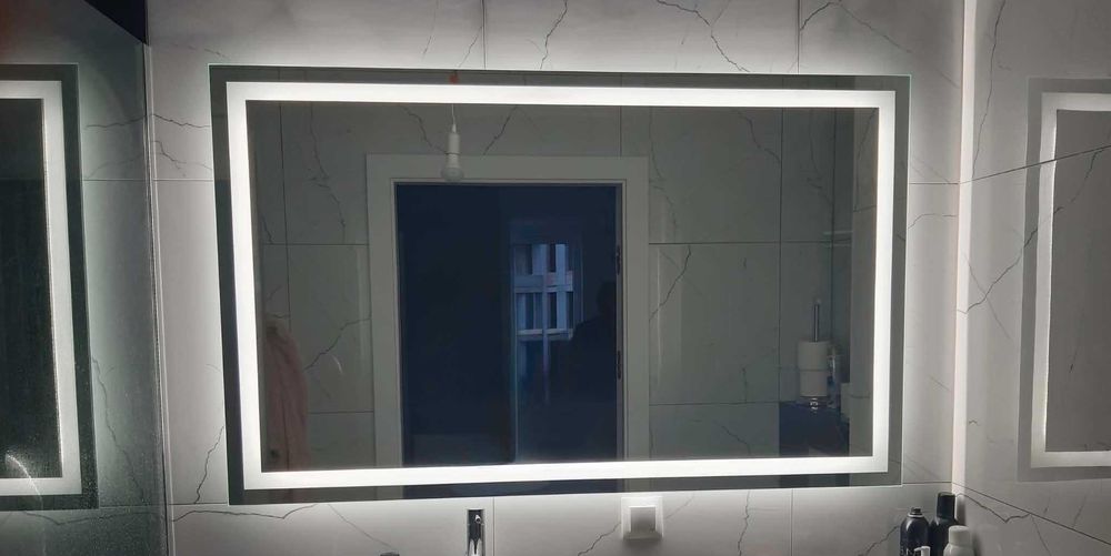 Lustro podświetlane łazienkowe LED 130x80