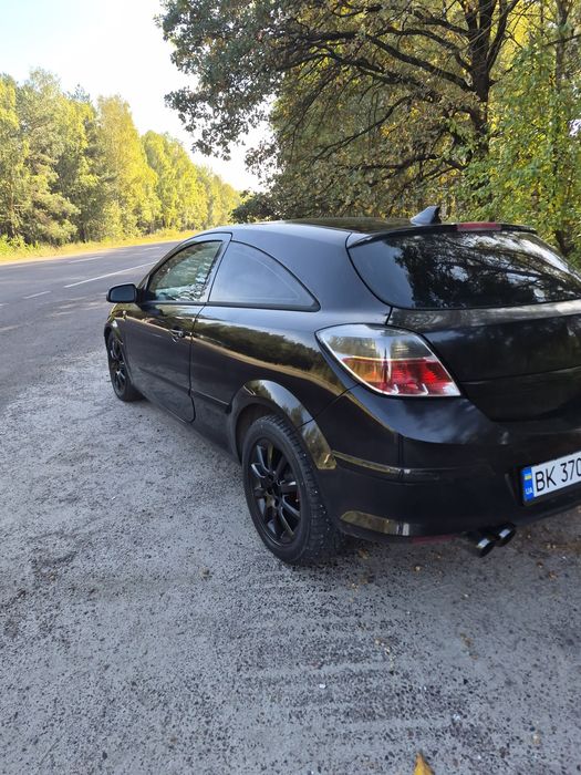 Продам Opel Astra GTC