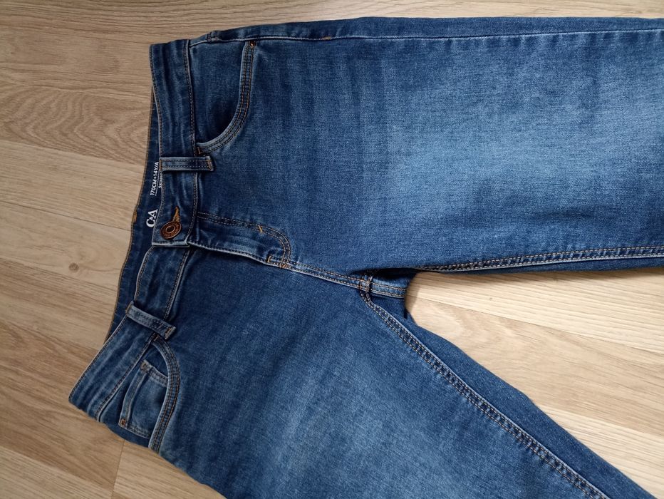Granatowe jeansy rurki spodnie jeansowe C&A S 36
