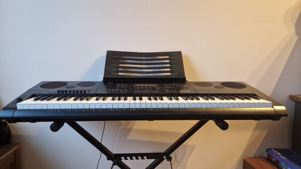 Casio WK-7600 Keyboard
