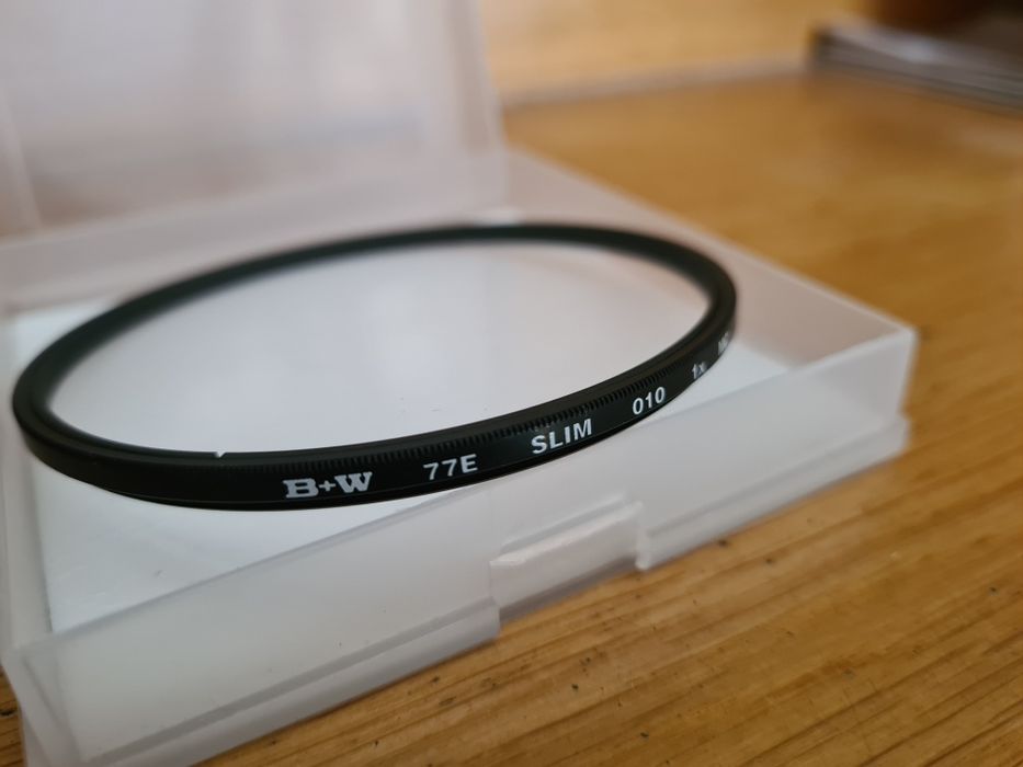 Nowy Filtr fotograficzny B+W 77E Slim 010 1x MC