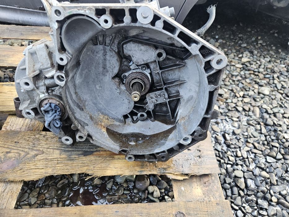 МКПП M32 F40 Механічна Коробка Передач Опель Зафіра Вектра Астра Opel