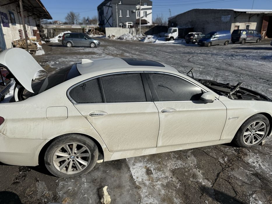 Розборка bmw f10 rest a300 розборка бмв ф10 300u запчастини бмв ф10