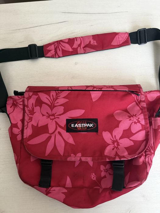 Сумка eastpak.