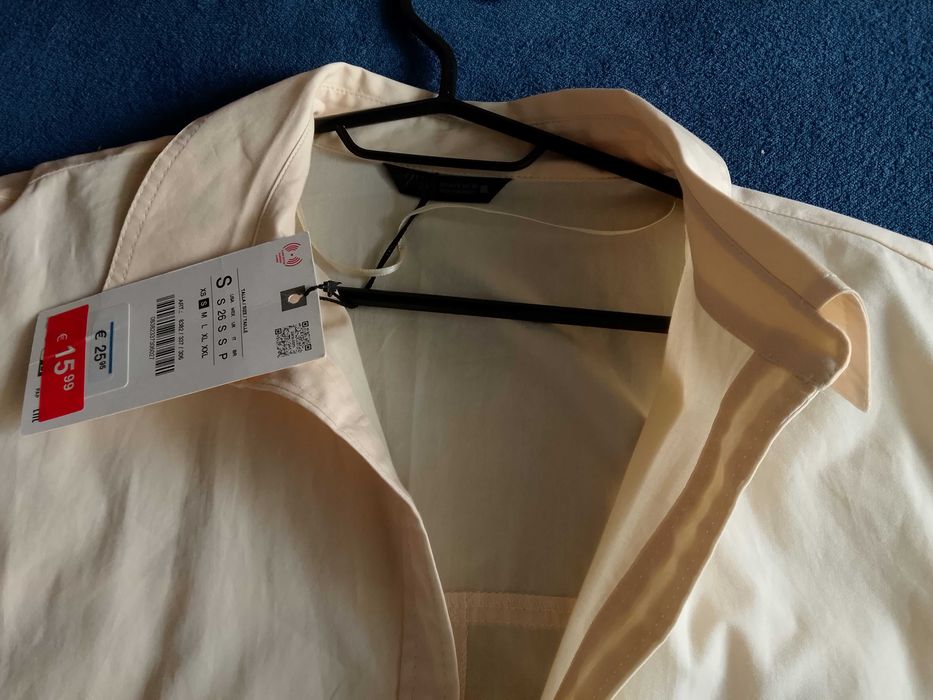 Блузка поплінова кольору вершкового масла Zara