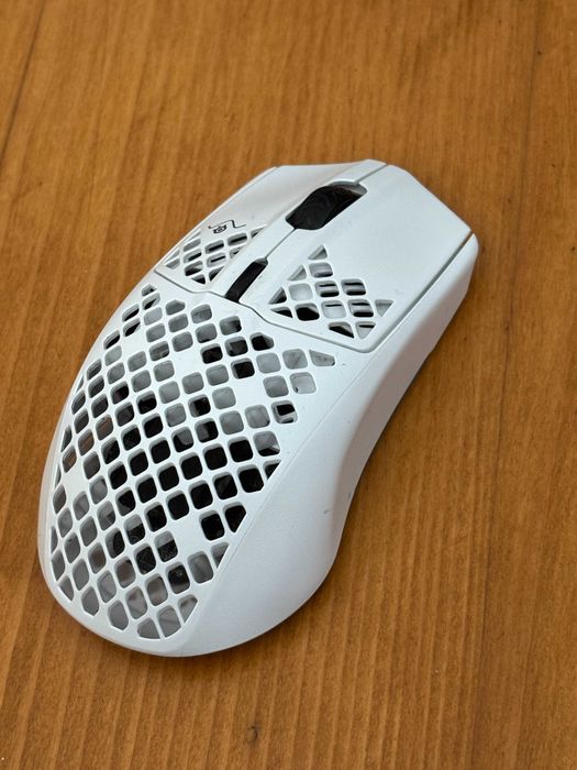 Миша SteelSeries Aerox 3 Wireless Snow
