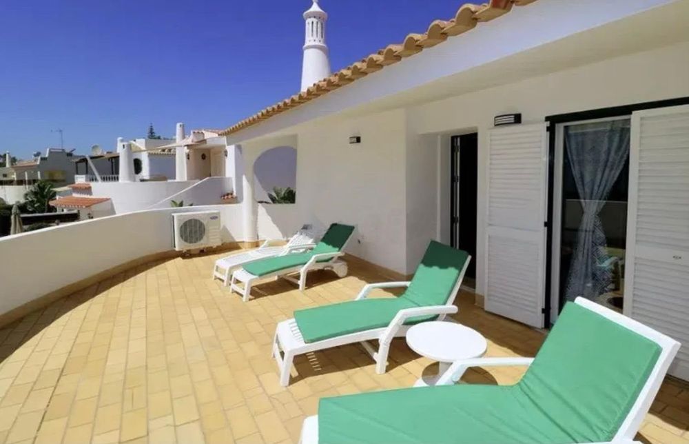 Moradia V3 alugar Vilamoura