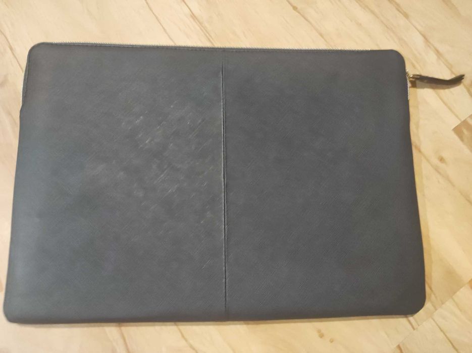 Etui dBramante do laptopa Apple MacBook Pro/Air 14-15" skóra