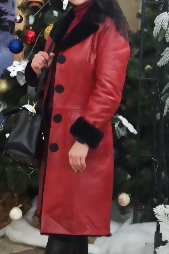 Шкіряна дублянка на натуральному хутрі