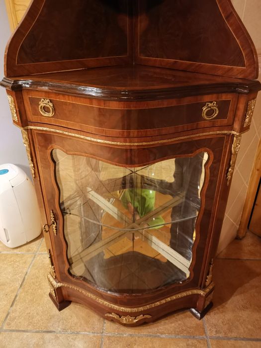 Móve vitrine l de canto Luís xv