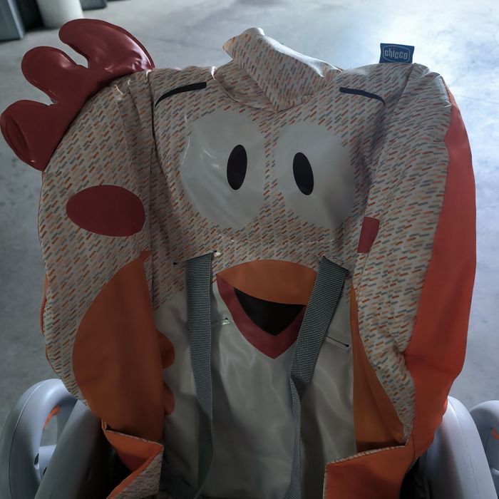 Cadeira de papa Chicco - só recolha, não faço envio