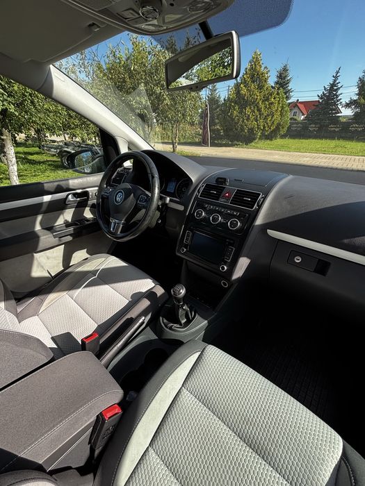 VW Touran cross