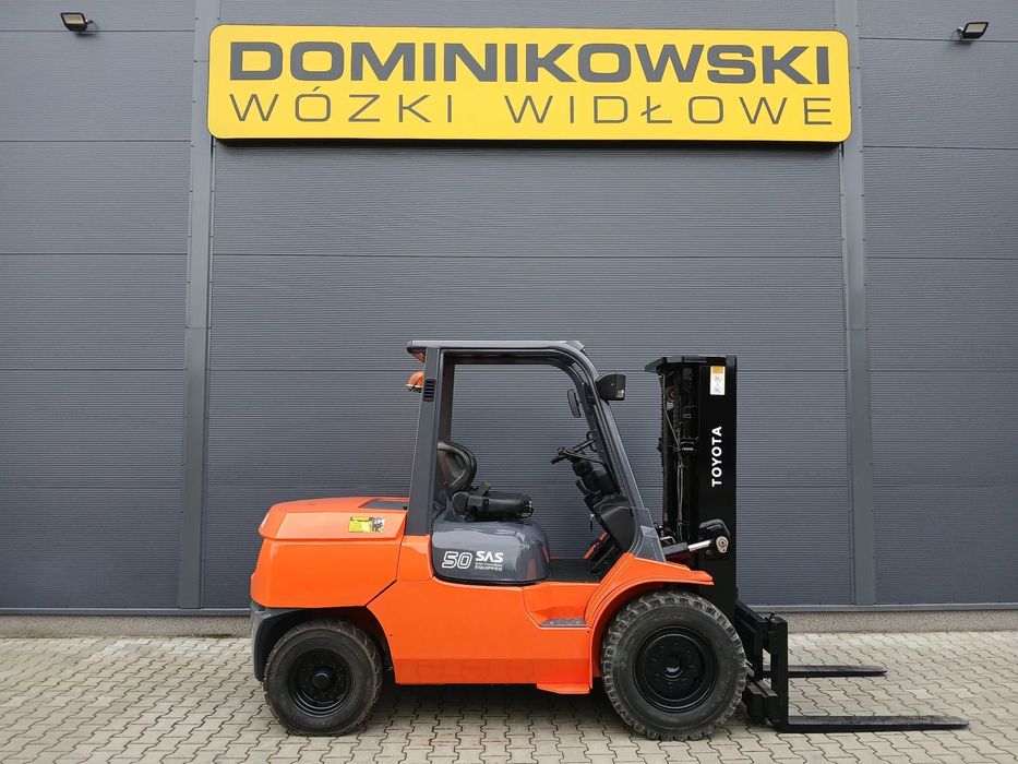 Toyota 42-7FD45  wózek widłowy 2005r. DIESEL triplex WYNAJEM SPRZEDAŻ SERWIS