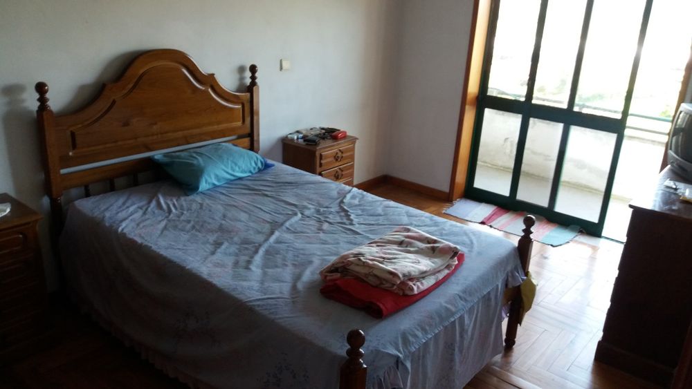 Quarto para arrendamento em Famalicão