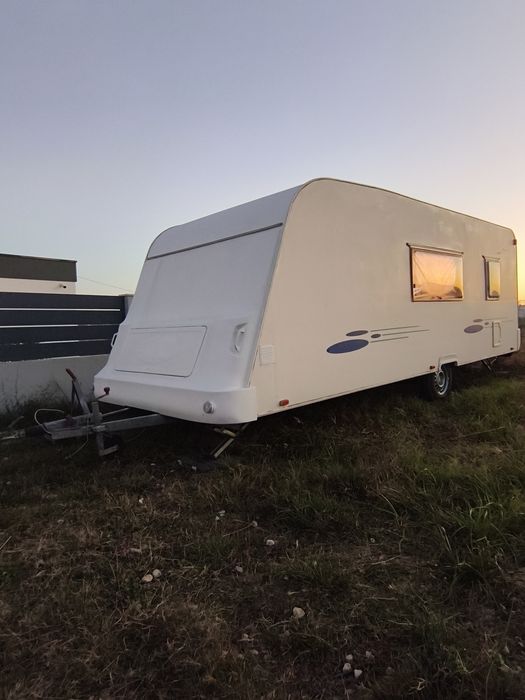 Caravana Pluma 560/ Ano 2005 Nacional