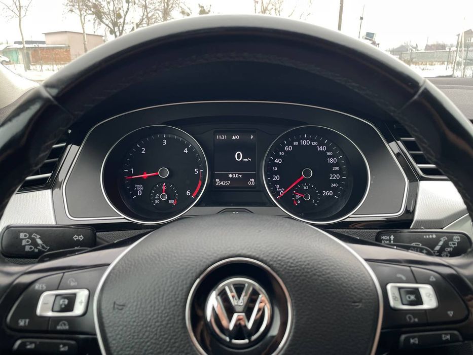 Volkswagen passat b8