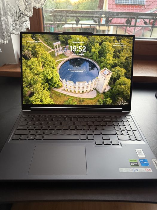 Lenovo Legion Slim 5 16IRH8 | RTX 4050 | i5 | 16GB | 512GB | 144Hz