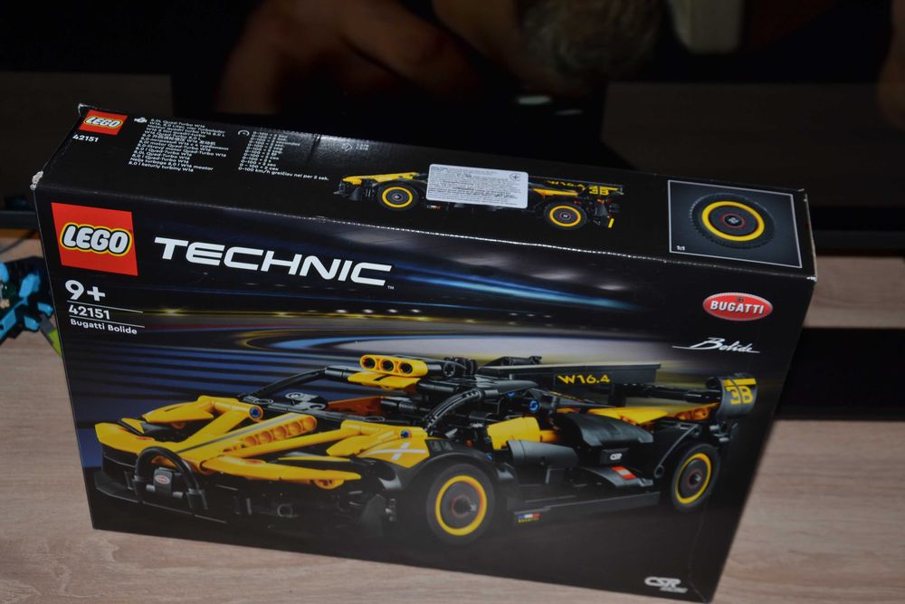 Конструктор Lego Technic Bugatti 42151 Б У