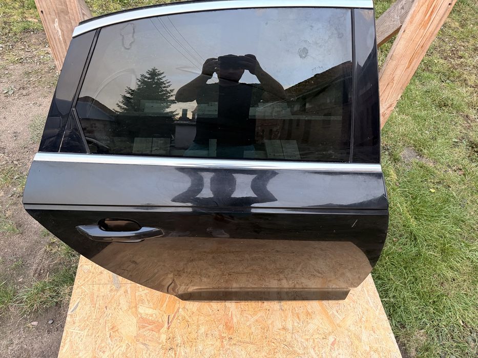 Drzwi prawe tylne audi a4 b9 sedan ly9t