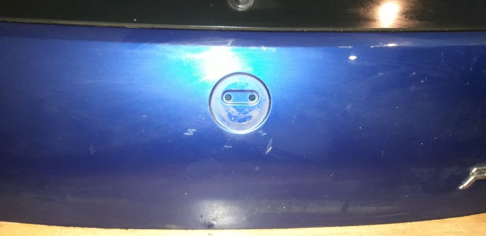 Klapa bagażnika grande punto 599a