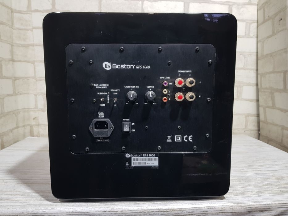 500 Вт! Активний сабвуфер BOSTON RPS 1000,потужність 500 Вт, б/у з Нім