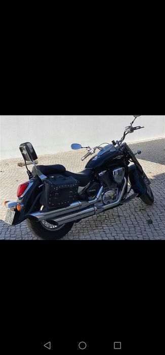 Suzuki intruder C 800