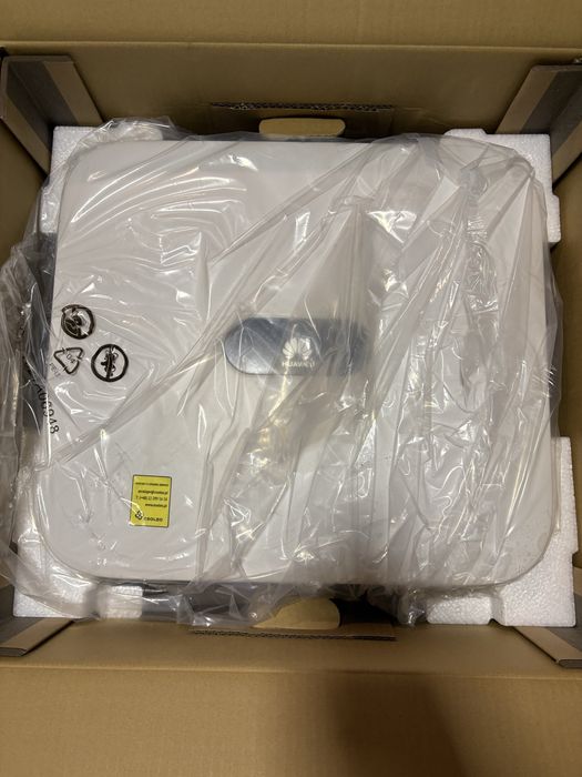 Inwerter falownik hybrydowy Huawei SUN2000-5KTL-M1