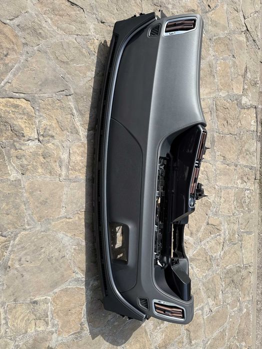 Торпеда Mercedes EQC W293 2019-2026 консоль Мерседес EQC 2023