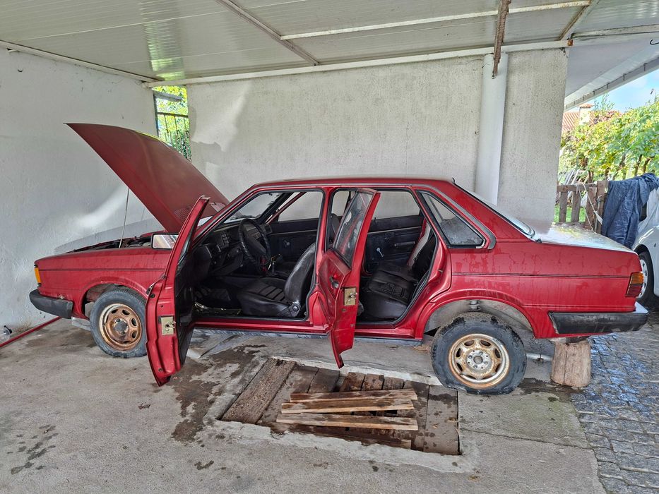 Carro  audi 80 ano de 1984