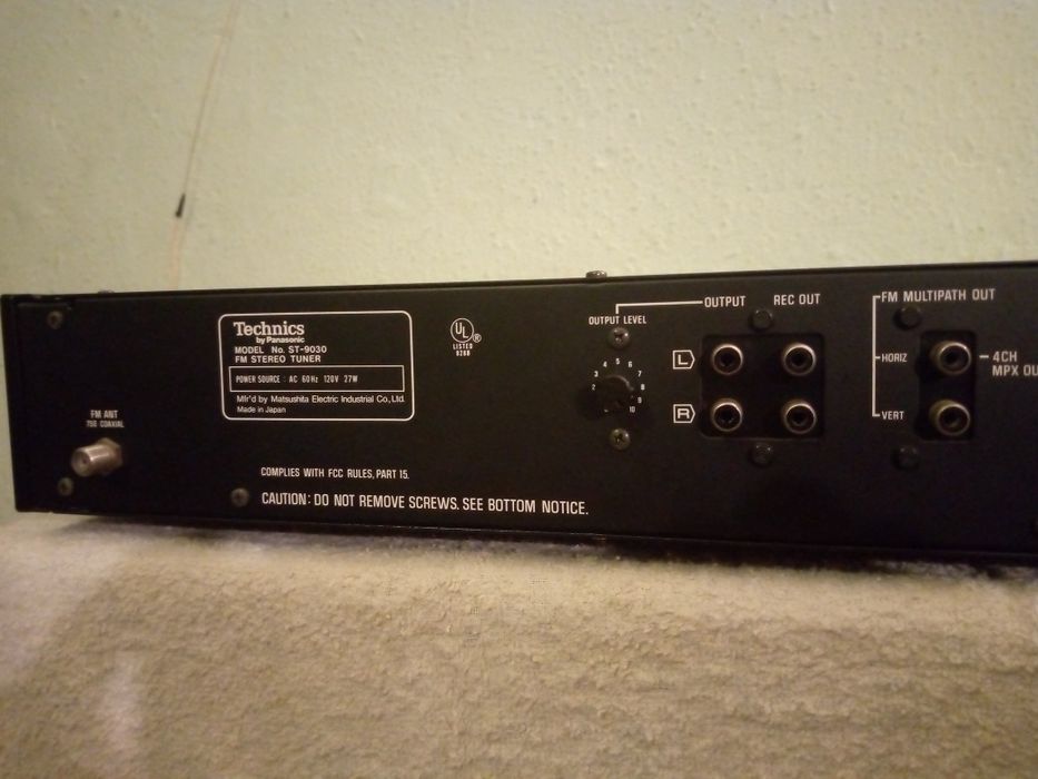 Technics ST-9030